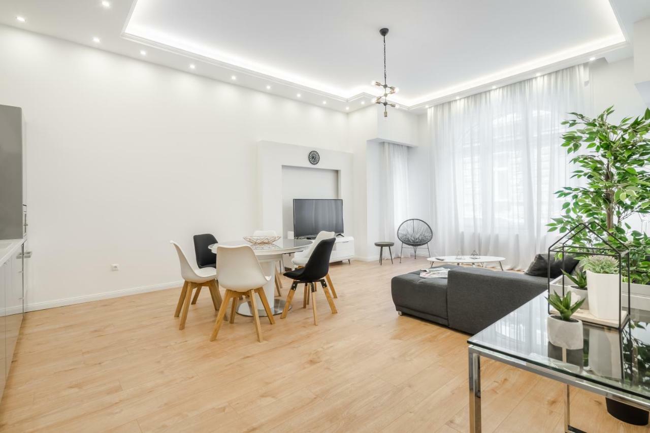 Downtown Paulay43 Апартаменты *